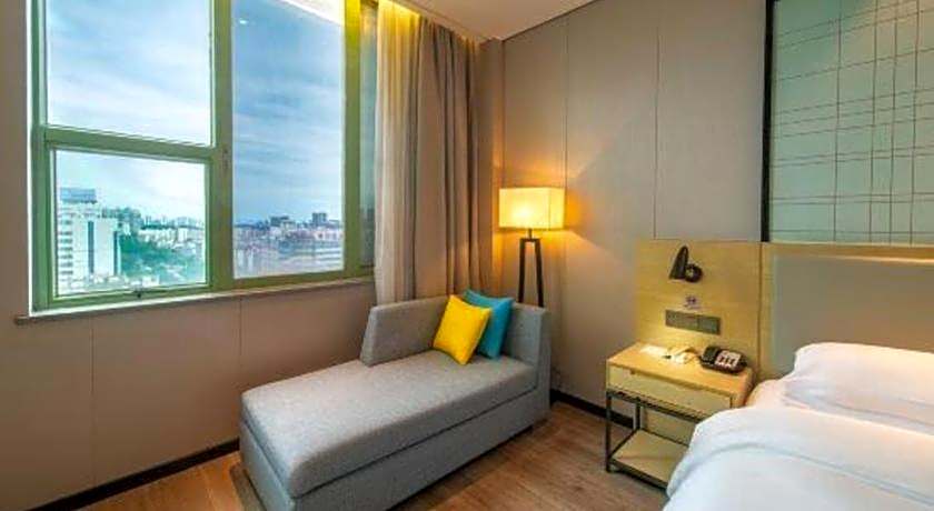 Echarm Hotel Yangjiang Baili Plaza