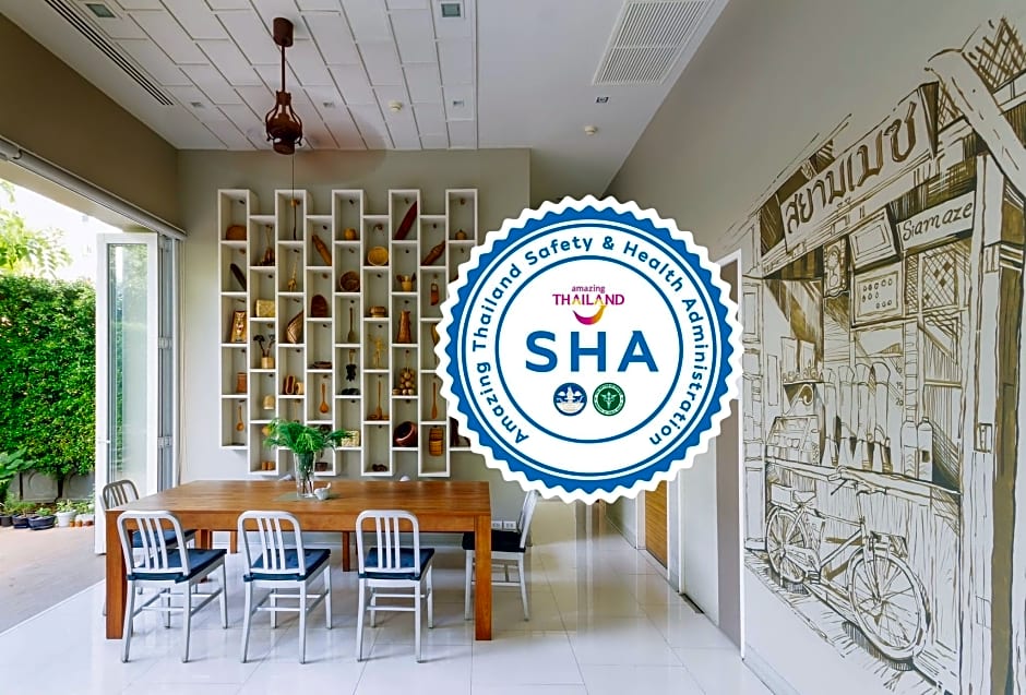 Photo 1 of 50 of Siamaze Hostel
