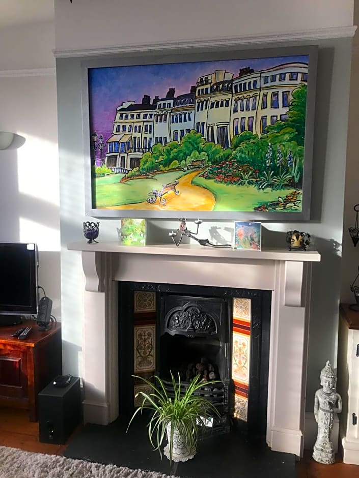 Rie's Retreat - The Emerald room