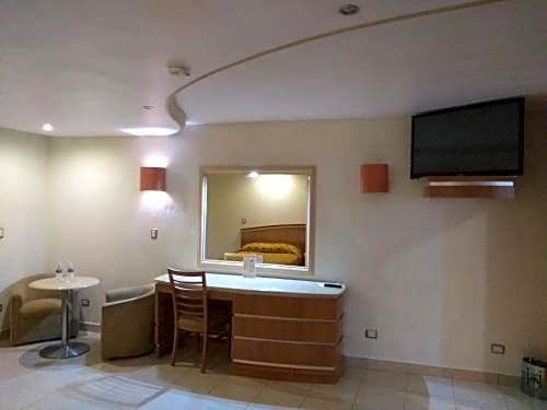 Hotel Jiménez Plaza