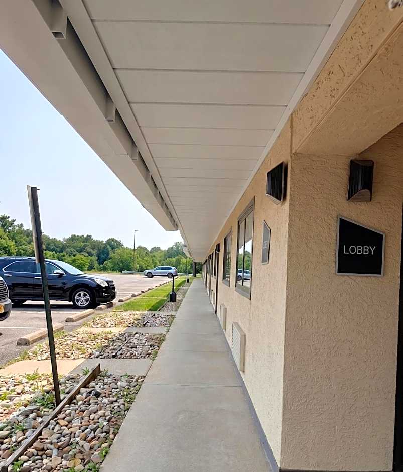 Cranberry Park Hotel
