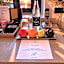 Sun Rocks Boutique Hotel - Caldera View Suites & Sunset Dining Experience