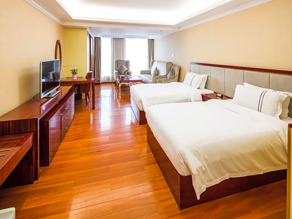 Grand Eastern International Apartment