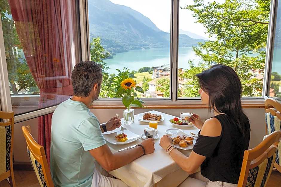 Hotel Londra Slow Living Molveno