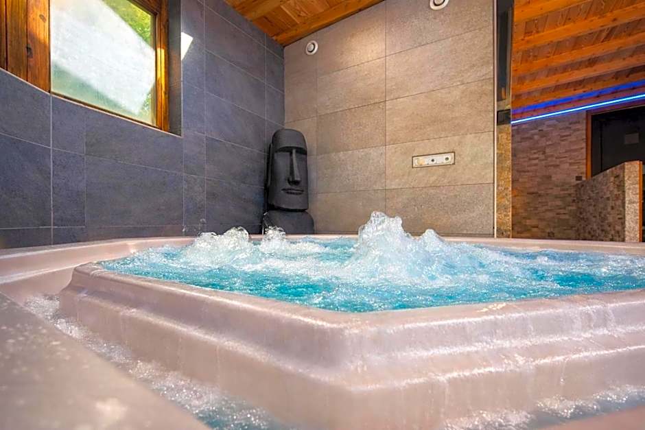 Logis Hotel Le Lac