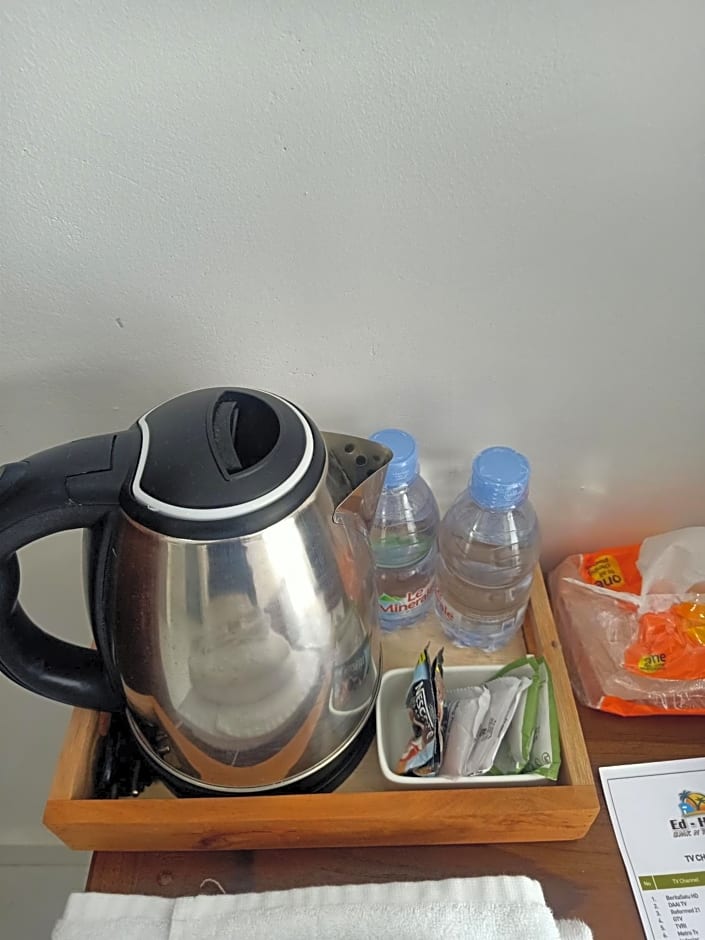 Edu Hotel "Hotel Educational"