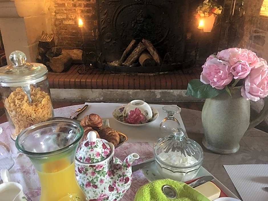 MANOIR de la RIVIERE