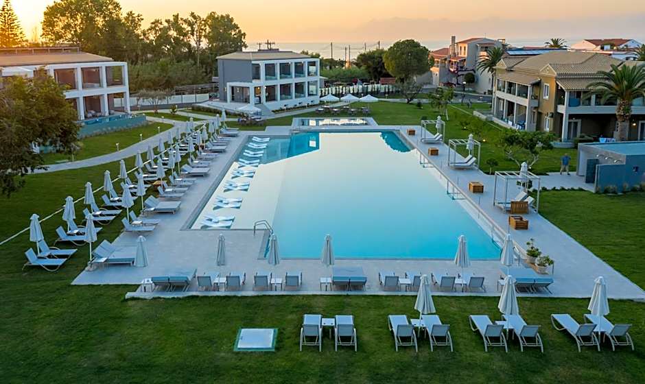 Acharavi Beach Hotel