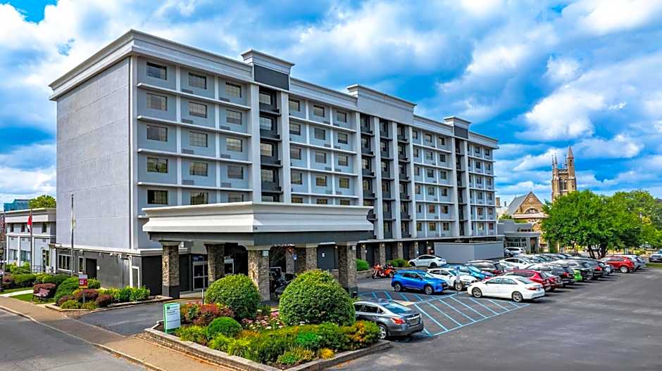 Holiday Inn Niagara Falls State Park Entry By IHG