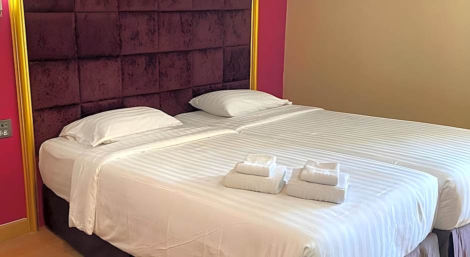 Grand Pink Hotel Hatyai
