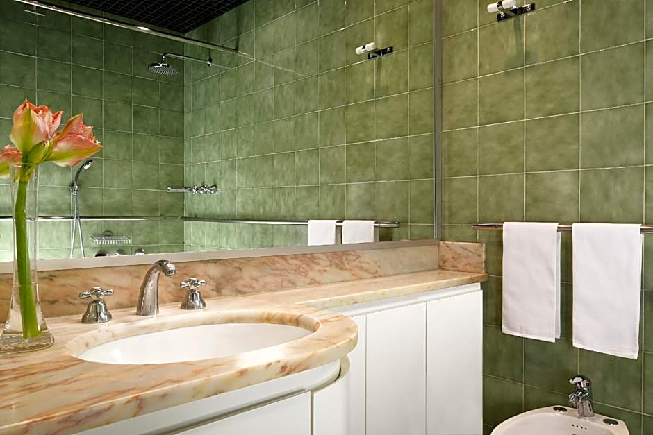 UNA Hotels Hotel & Residence Contessa Jolanda Milano