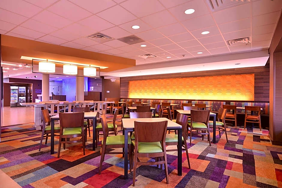 Fairfield Inn & Suites by Marriott St. Louis Pontoon Beach/Granite City, IL