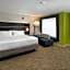 Holiday Inn Express Lawrence By IHG