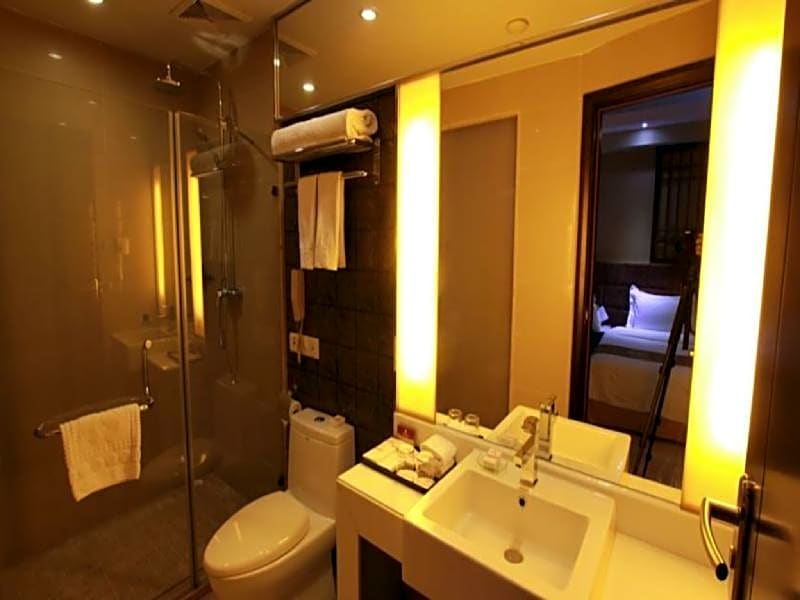 Fortune Hotel