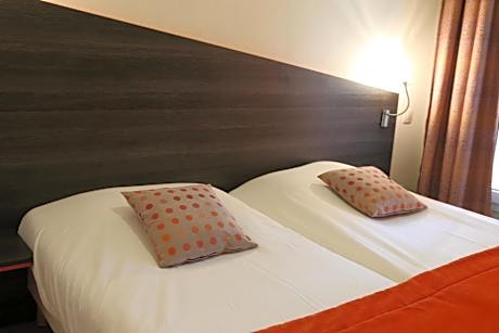 Twin Studio Apartment