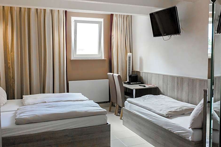 Bach Hotel