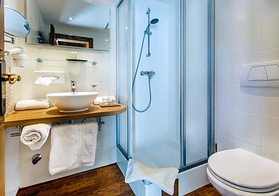 Alpen Gasthof Apartments Hohe Burg