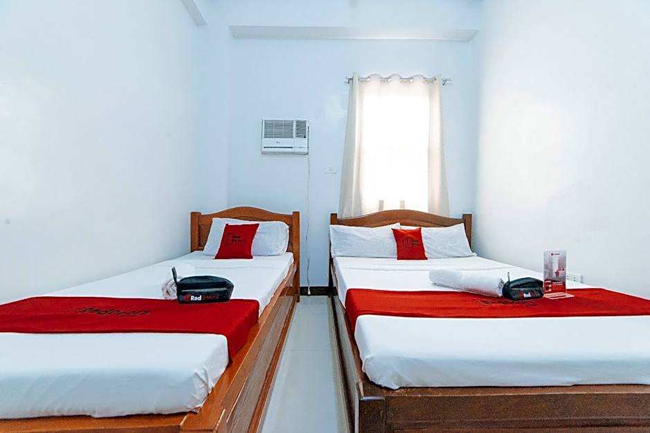 RedDoorz @ D Maagma Street