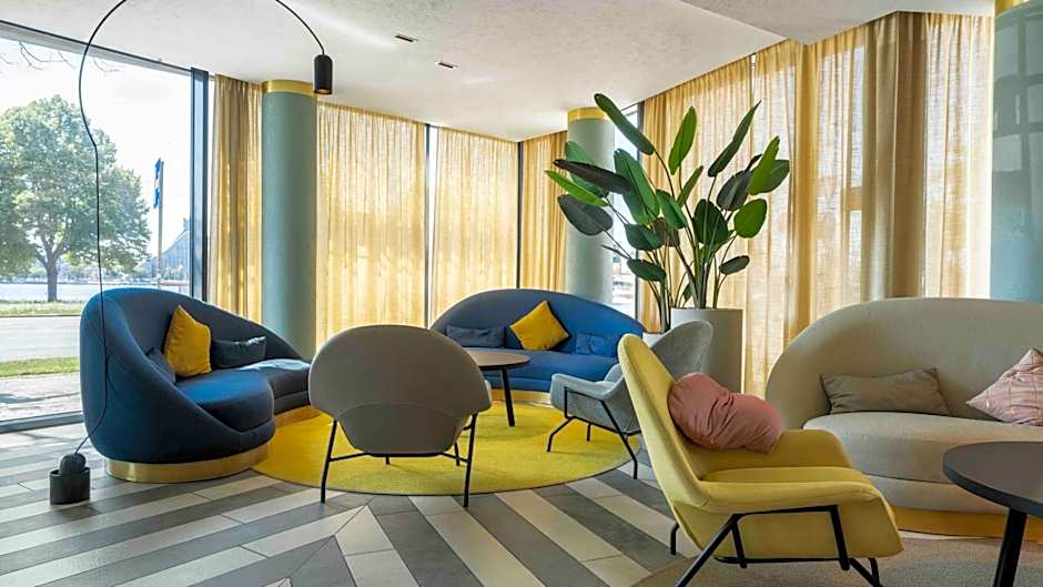 Wellton Riverside SPA Hotel