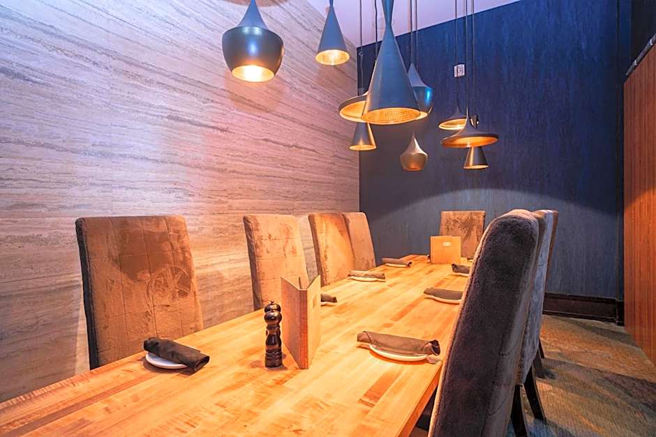 Sandman Signature Edmonton South Hotel