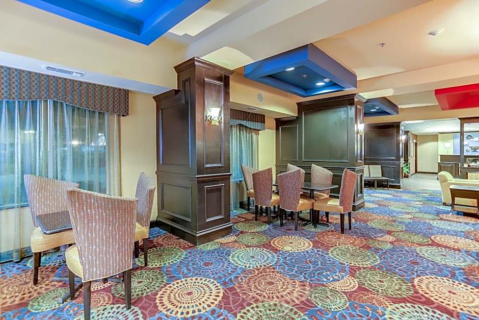 Holiday Inn Express Hotel & Suites Huntsville By IHG