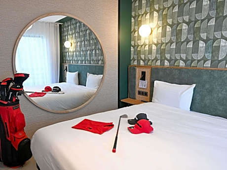 Standard Room with One Double Bed and Two Single Beds