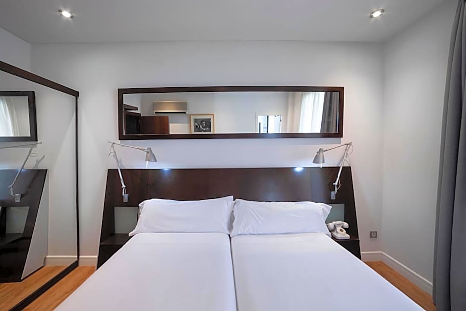 Petit Palace Arana Bilbao