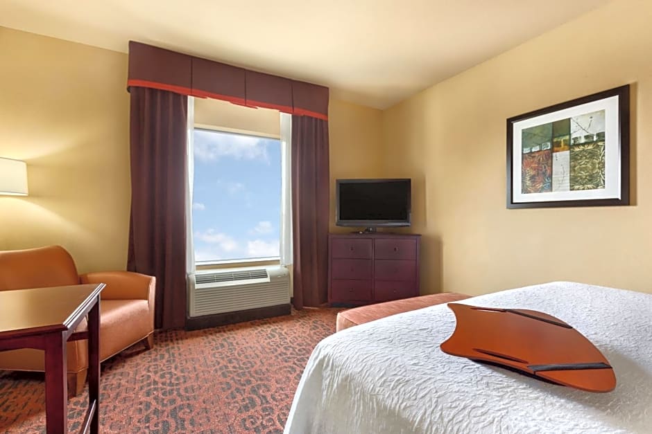 Hampton Inn & Suites Mission