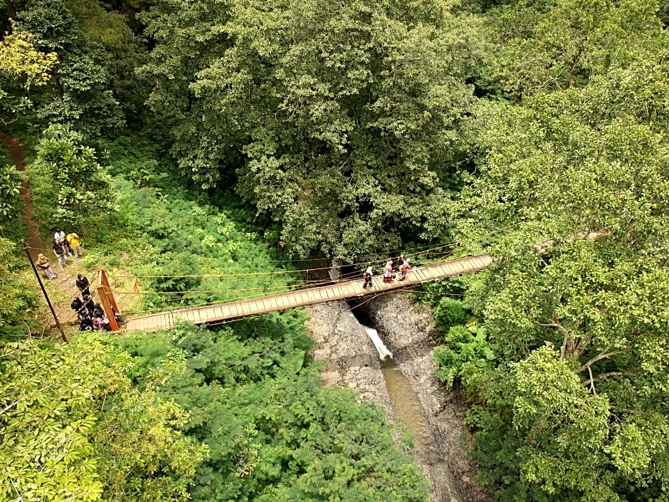 RedDoorz Plus near IPDN