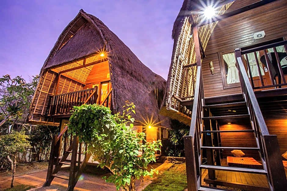 Nanuk's Bungalows