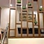 J7 HOTEL