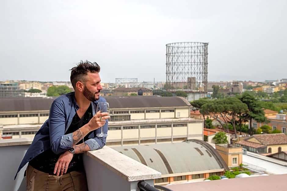 Radio Hotel