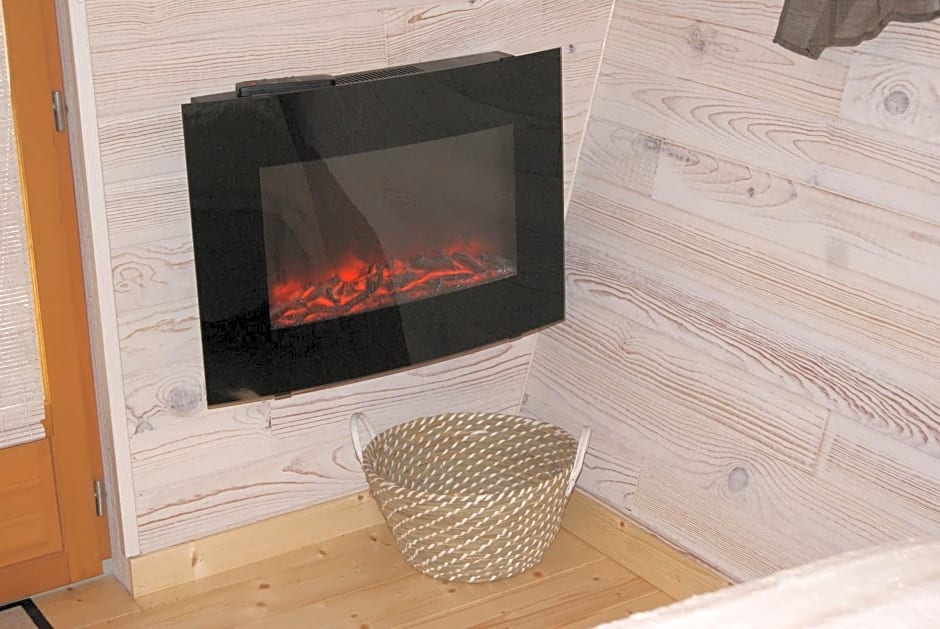 Les Cabanes de Gros Bois