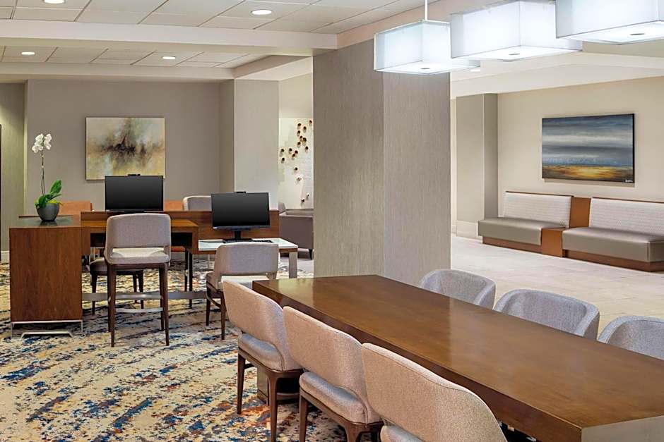 Hilton Arlington
