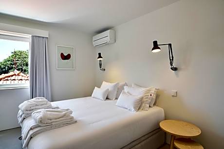 Family Room with City View