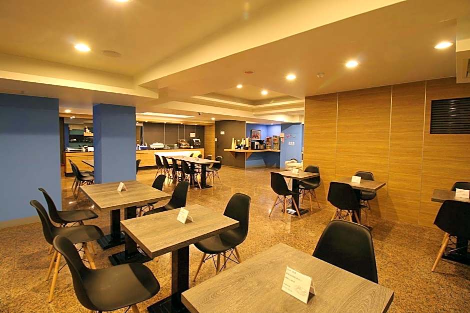 Blue Coast Hotel