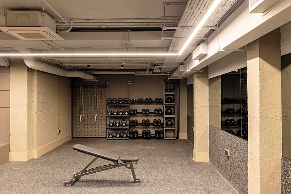 Locke at Broken Wharf