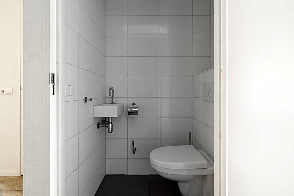 YAYS Amsterdam Prince Island by Numa