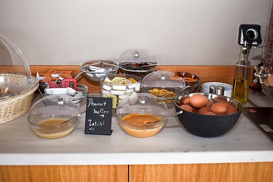 Urban Frame Acropolis