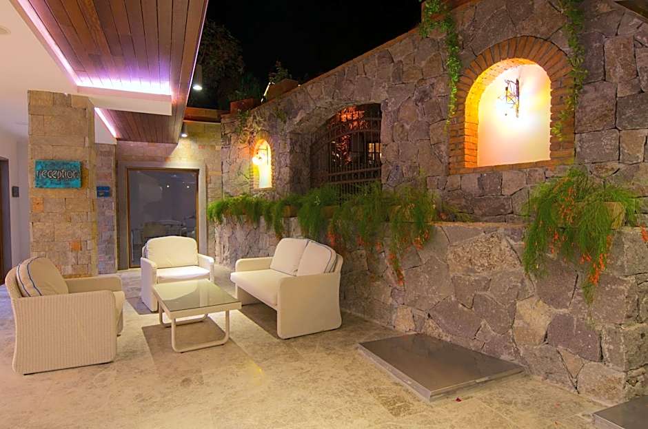 Marisol Boutique Hotel