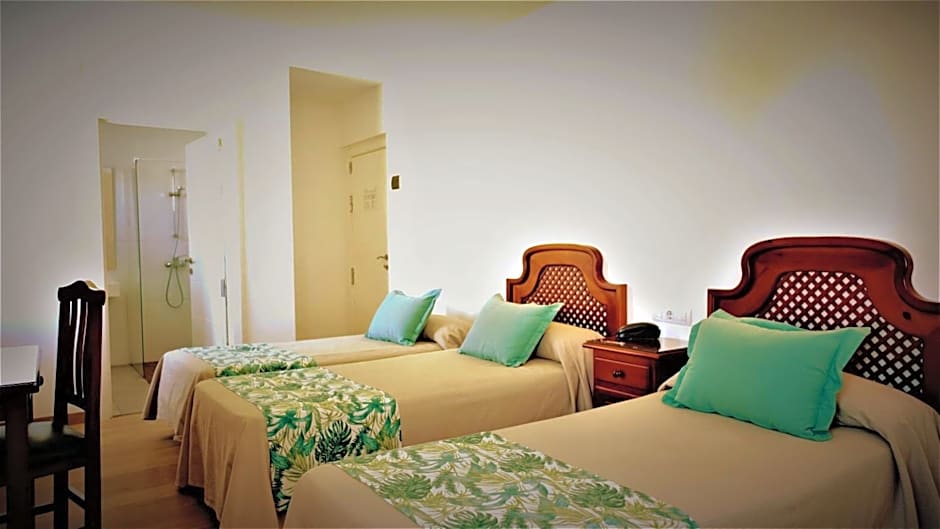 Hotel Ayamontino