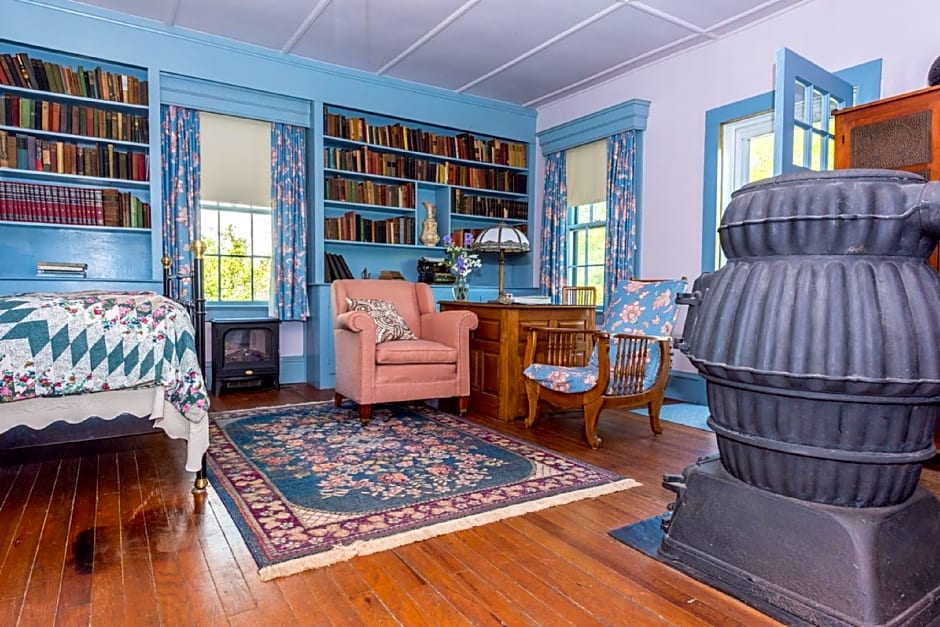 Oak Grove Bed and Breakfast
