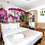 ibis Styles Venus