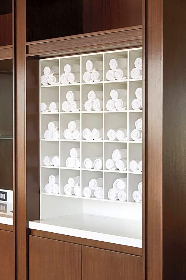 AC Hotel by Marriott® Santiago Cenco Costanera