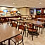 Holiday Inn Express Mentor Banquet Center By IHG