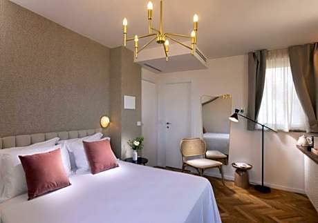 Deluxe Double Room with Sea View