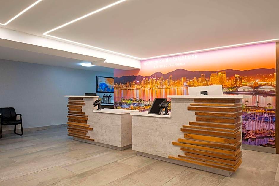 La Quinta Inn & Suites by Wyndham San Diego Scripps Poway