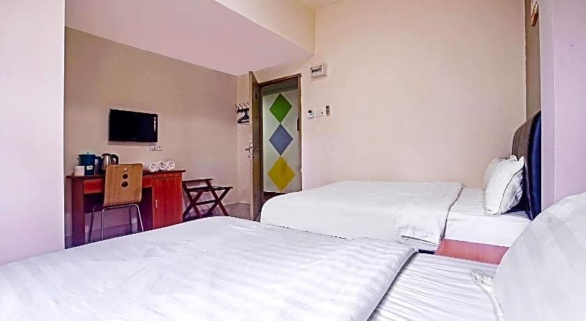 Hotel O Night Queen salak Tinggi