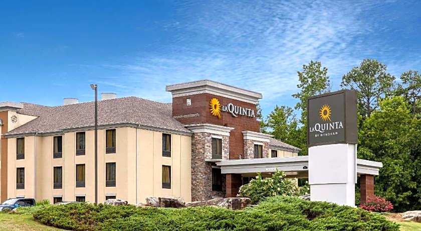 La Quinta Inn & Suites by Wyndham Covington