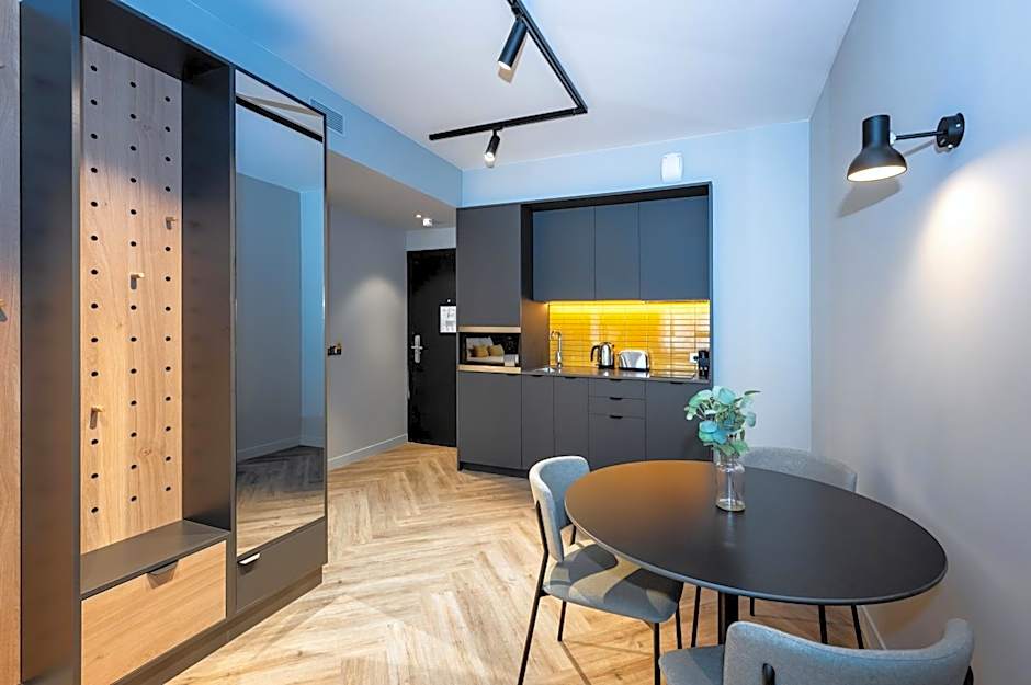 Staycity Aparthotels Paris La Defense